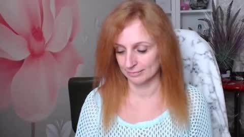Snapshot of denhiey_here chatting on December 13, 6:59 pm denhiey online show from December 13, 6:59 pm
