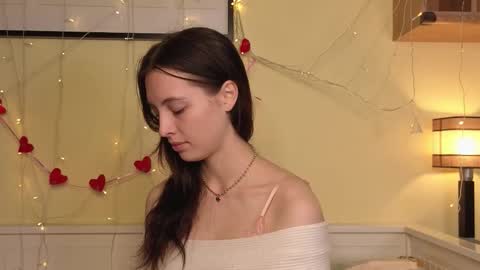 Olivia online show from October 17, 8:28 am