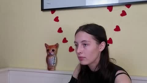 Olivia online show from September 25, 8:24 am