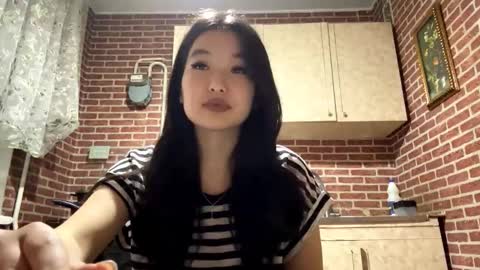 Emma online show from October 29, 2:53 pm