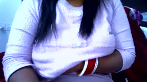 Snapshot of desi_punjabn chatting on February 19, 3:06 am simran online show from February 19, 3:06 am