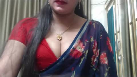 Snapshot of desimaisa130 chatting on March 11, 5:24 pm Maisa online show from March 11, 5:24 pm