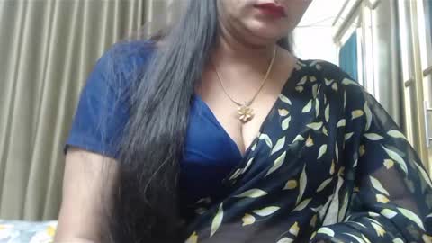 Snapshot of desimaisa130 chatting on February 20, 5:09 pm Maisa online show from February 20, 5:09 pm