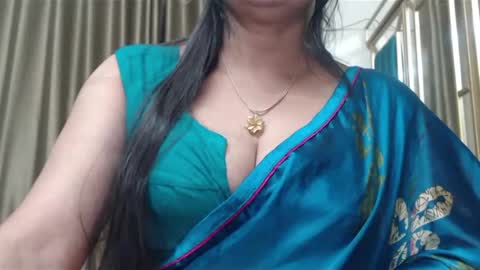 Snapshot of desimaisa130 chatting on February 2, 6:20 pm Maisa online show from February 2, 6:20 pm