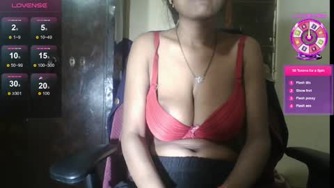 Snapshot of desiprincessaga chatting on February 6, 7:51 pm desiprincessaga online show from February 6, 7:51 pm