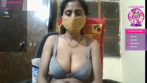 Snapshot of desiprincessaga chatting on January 22, 5:59 pm desiprincessaga online show from January 22, 5:59 pm