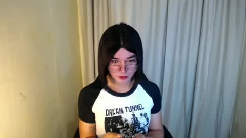 LORINE online show from February 26, 2:52 am