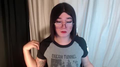 LORINE online show from March 9, 3:01 am