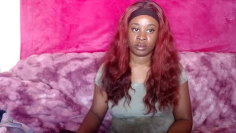 Snapshot of desireeafterdark chatting on December 28, 10:47 am desireeafterdark online show from December 28, 10:47 am