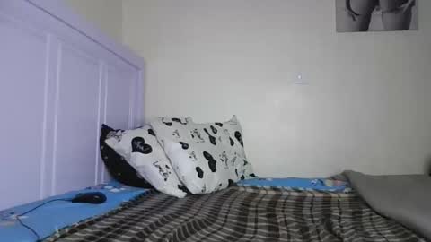 Snapshot of desirepeace chatting on September 18, 3:49 am desirepeace online show from September 18, 3:49 am