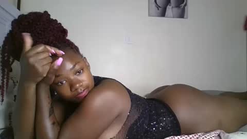 Snapshot of desirepeace chatting on October 16, 4:04 am desirepeace online show from October 16, 4:04 am