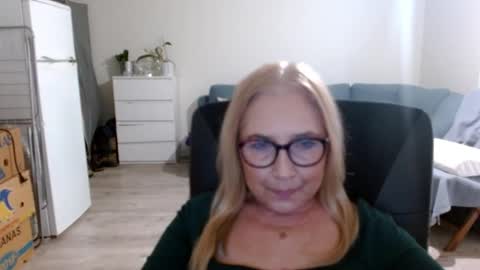 S O F I A online show from January 29, 7:46 am