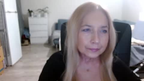 S O F I A online show from January 6, 2:36 pm