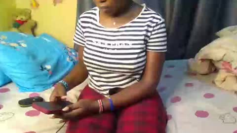 dee online show from December 22, 10:04 pm