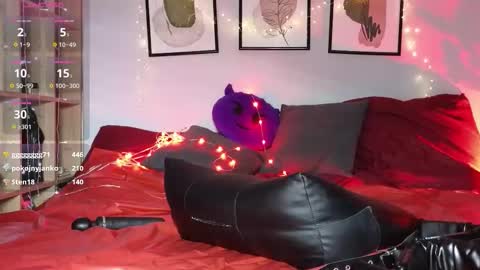 devil_s_bride online show from September 22, 5:44 pm