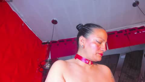 devil_taylorx online show from December 3, 2:16 pm