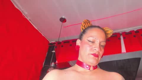 devil_taylorx online show from February 5, 2:37 pm