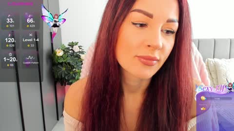 Snapshot of devilish_goddes chatting on February 6, 9:00 am Devilish Goddess online show from February 6, 9:00 am