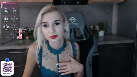 Kayla online show from September 15, 2:47 pm