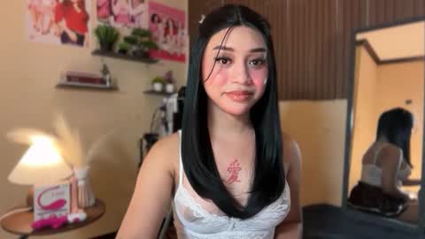 Devine Greyson online show from February 22, 5:25 pm