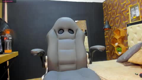 Madisson online show from January 29, 7:11 pm