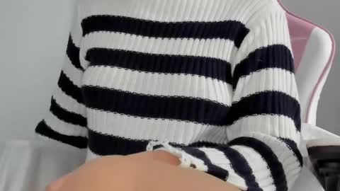 Thea online show from December 28, 8:05 am