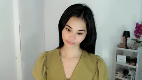 Bella online show from February 18, 6:01 am