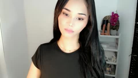 Bella online show from March 29, 8:02 am