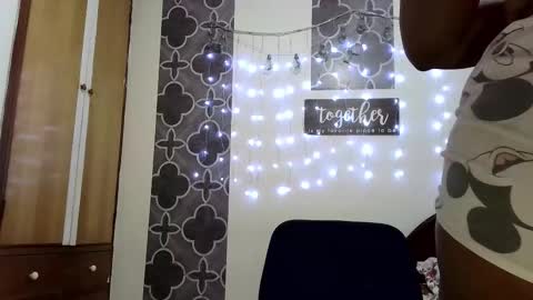 diamondd_gold online show from March 21, 8:19 am