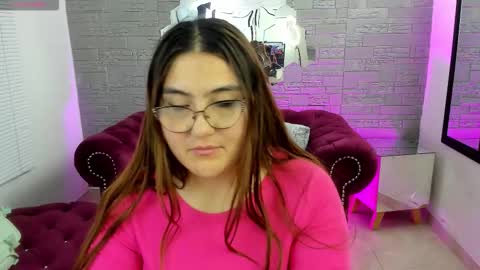 Snapshot of diamondfox_m chatting on October 10, 5:07 pm Your Diamond online show from October 10, 5:07 pm