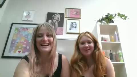 diamondj2104 online show from October 24, 5:20 pm