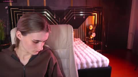 DiamondNina online show from March 8, 2:04 am