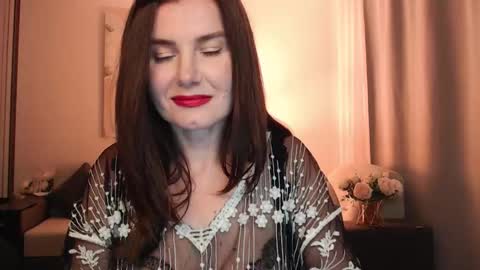 Diana DeLua online show from October 6, 6:23 pm