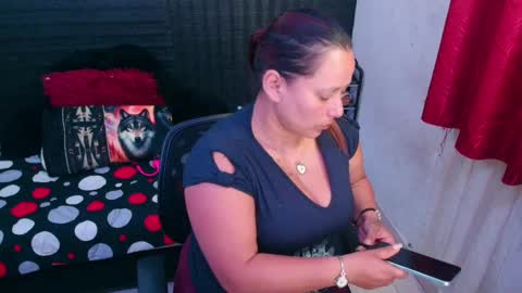 Diana Lozano online show from January 18, 3:09 am