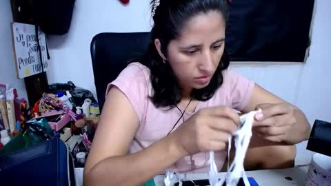 Snapshot of diana_rogu chatting on September 30, 9:37 am diana_rogu online show from September 30, 9:37 am