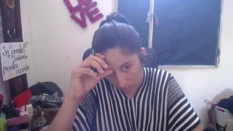 Snapshot of diana_rogu chatting on September 19, 12:59 pm diana_rogu online show from September 19, 12:59 pm