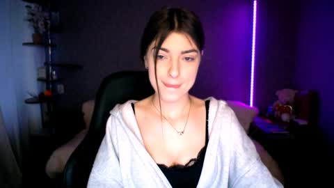 DIANA  online show from March 25, 2:53 pm