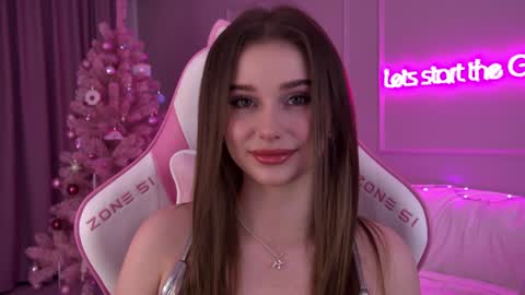 Diana online show from December 25, 6:30 pm
