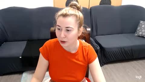 dianasmiey7 online show from January 16, 7:52 pm