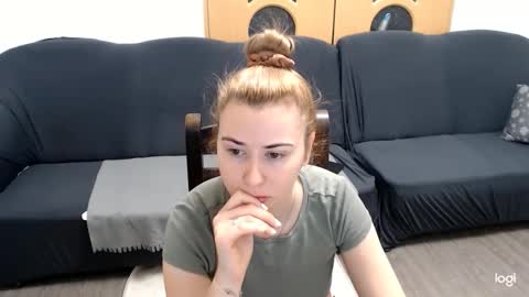 dianasmiey7 online show from January 9, 9:27 am
