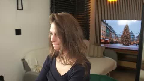 dianastar18 online show from December 4, 10:43 pm