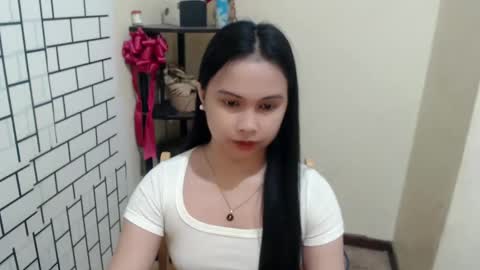 Diane online show from February 4, 10:54 am