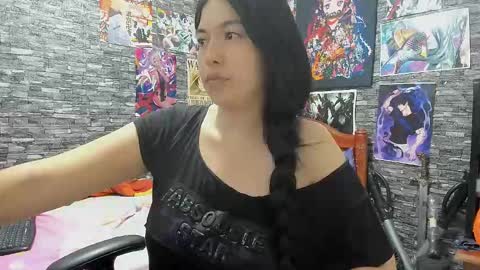 Snapshot of diazelizabet096 chatting on February 5, 2:51 am eli25 online show from February 5, 2:51 am