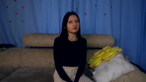 Snapshot of dierafauxa chatting on October 6, 7:36 am Elwyna online show from October 6, 7:36 am