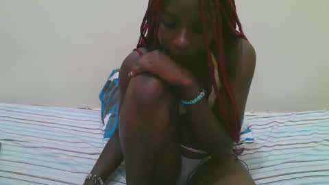 Dijah online show from November 17, 6:19 pm