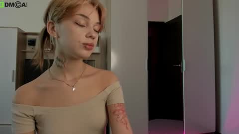 Dina online show from October 8, 7:56 am