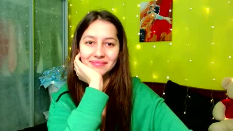 DinaFritz online show from December 11, 12:23 pm