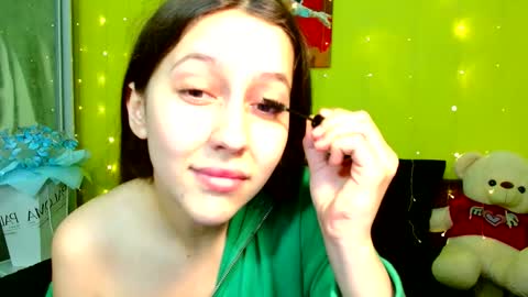 DinaFritz online show from December 4, 12:14 pm