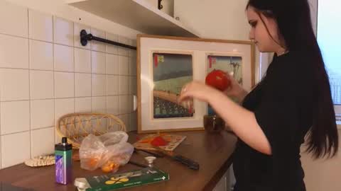 dinahganus online show from October 30, 5:10 am