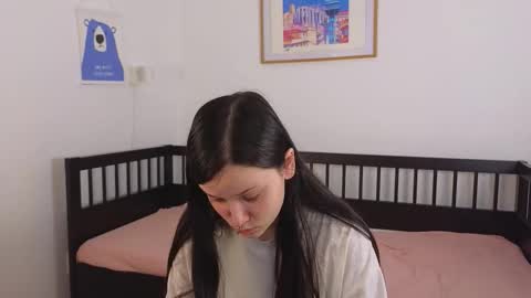 dinahganus online show from November 12, 4:54 am